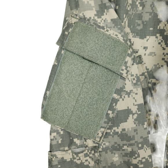 US Army ACU Combat Uniform Top Military UCP Digital Camo Sz Medium Foliage Green - Picture 7 of 12